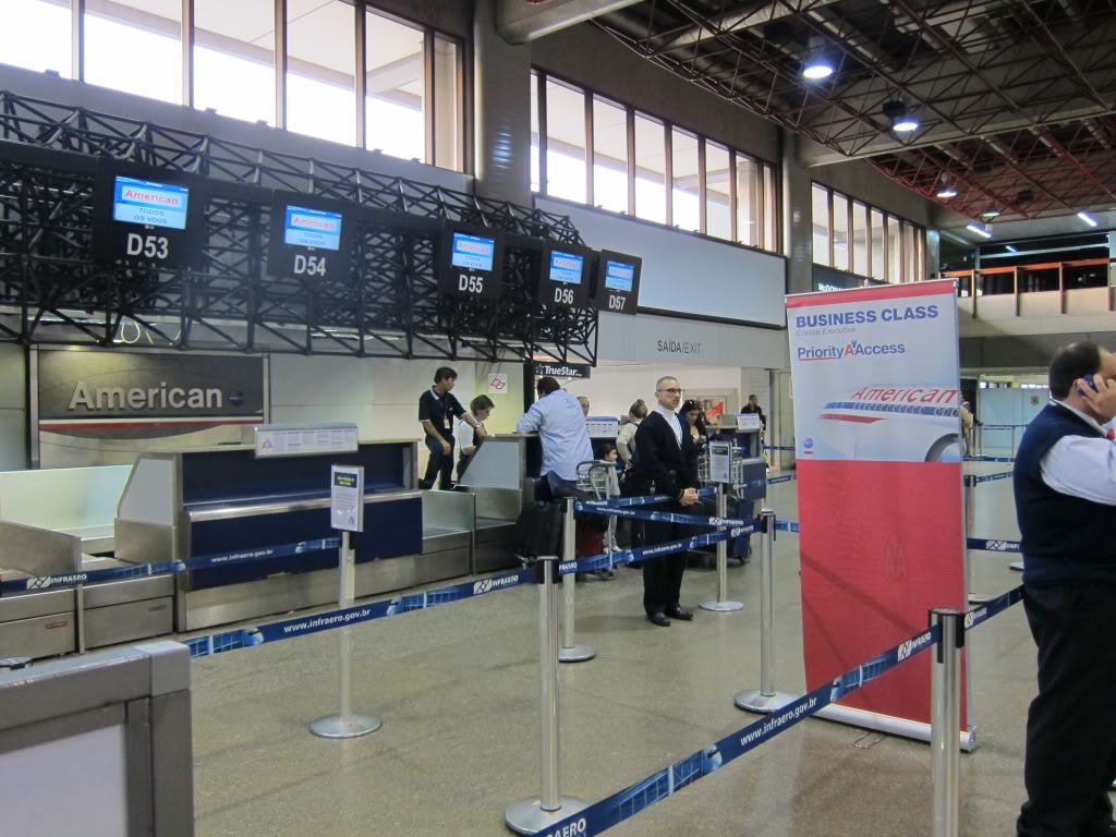 american airlines check in logan airport